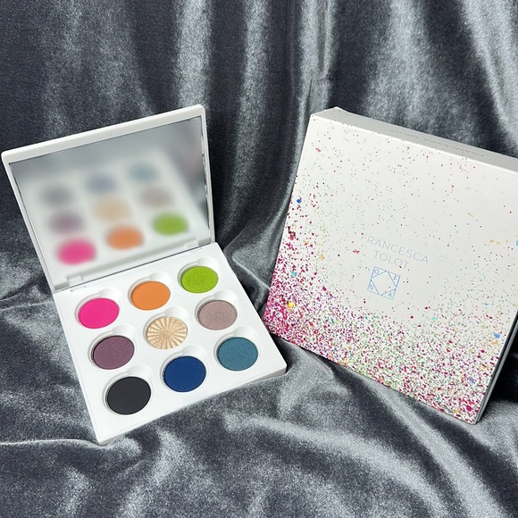 $49|Ofra Cosmetics x Francesca Tolot Palette - Discontinued - Picture 1 of 14